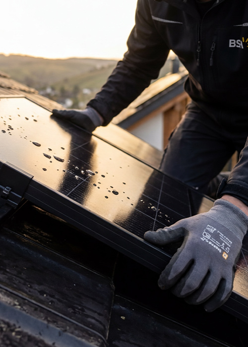 Header Photovoltaikmodul: Alles über Funktion, Aufbau und Leistung